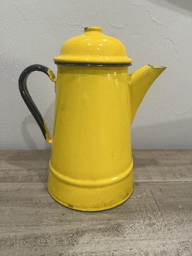 Vintage yellow teapot - yellow, /coffee
