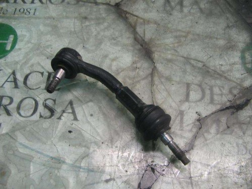 Left front bracket - front,