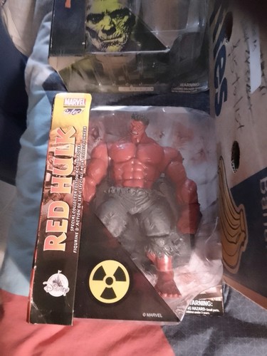 Diamond select toys marvel - diamond,