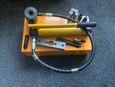 HYDRAULIC INJECTOR REMOVAL