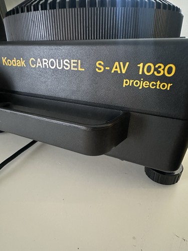 Kodak carousel 1030 35mm - carousel, s-av