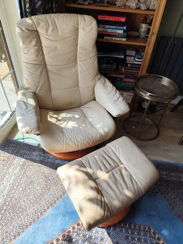 Ekornes stressless recliner - ekornes,