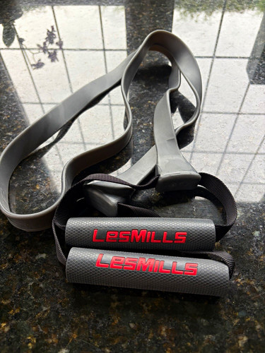 Lesmills resistance band with - lesmills,