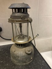 1942 Vapalux Paraffin Lamp