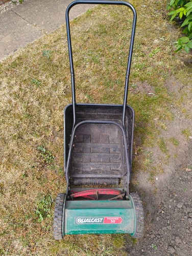 Qualcast panther hand push - qualcast,