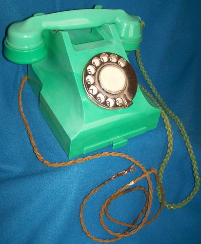 Bakelite telephone 332f jade - 332f,