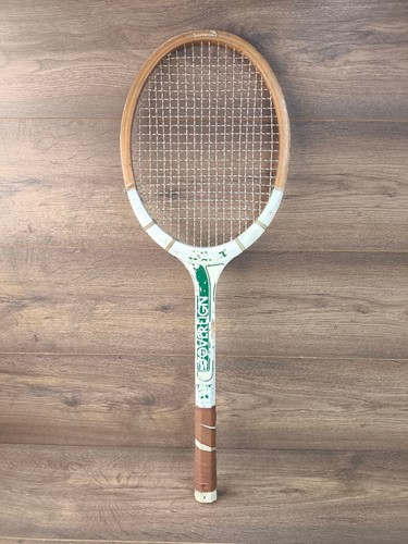 Vintage overreign wooden - vintage,
