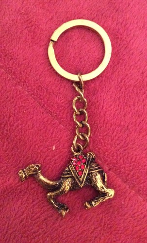 Vintage gold tone camel key - camel,