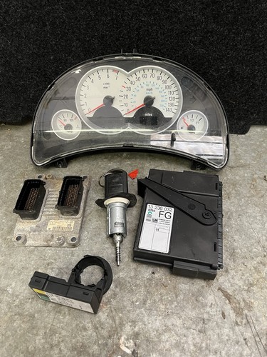 Vauxhall corsa 16v - vauxhall,