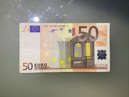 Euro 2002 circulated - euro,