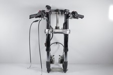 11 11-24 SUZUKI GSXR600 FRONT END FORKS TUBES LEGS CONTROLS TRIPLE BARS #2697