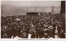 NEWCASTLE UPON TYNE. QUAYSIDE