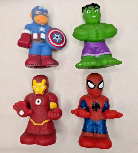 Marvel comics mzb mini rubber - comics,