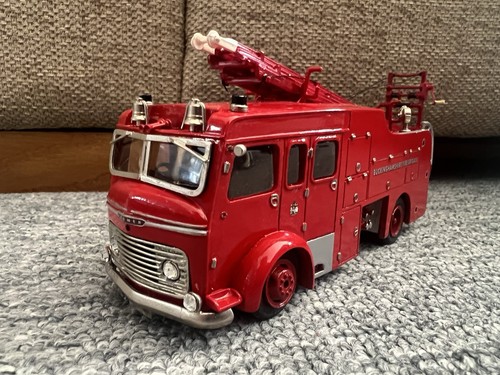 Fire brigade models resin - 1/48,