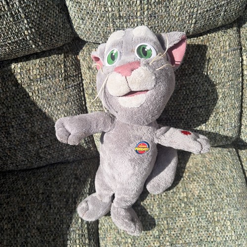 Dragon talking tom talks - talking,