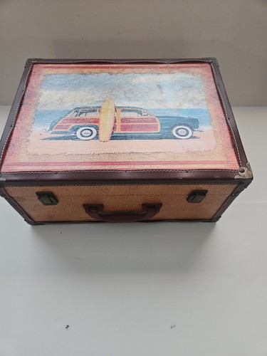 Vintage surfboard automobile - surfboard,