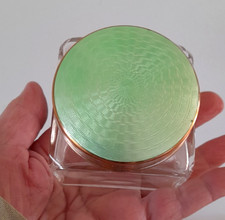 Lovely Glass Pot With Pale