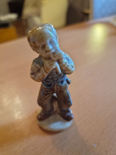 Irish character wade song - irish,