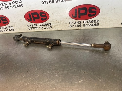 Hydraulic steering ram - , x