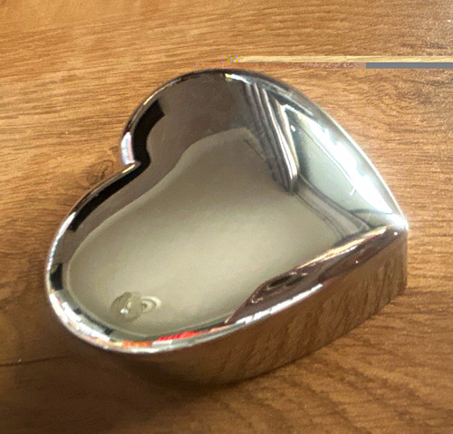 Heart shaped metal trinket box - heart-shaped,