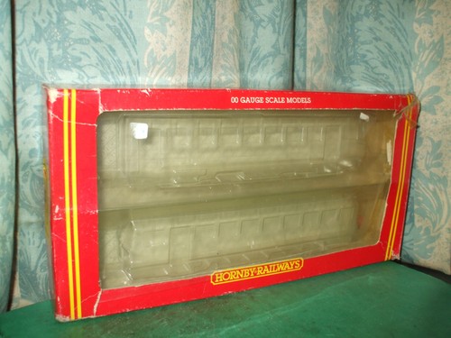 Hornby class 142 pacer dmu - hornby, br