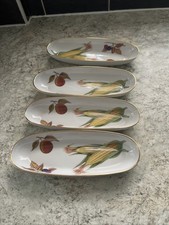 Royal Worcester Evesham Gold Corn Dishes Set of 4