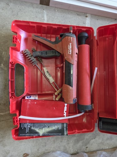 Hilti hdm330 caulking - caulking, gun