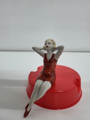Figurine bathing beauty - bathing, sexy