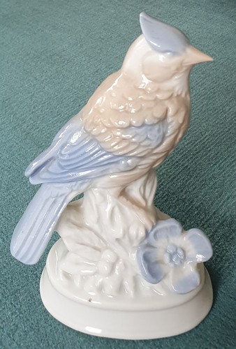 Vintage crested bird porcelain - crested,