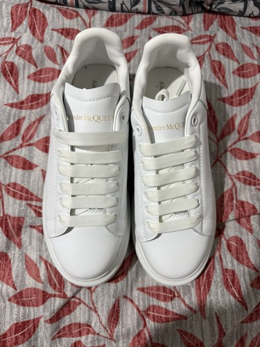 Alexander mcqueen trainers - alexander,