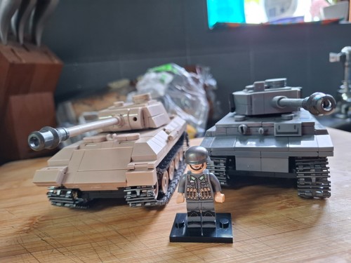 Panther tiger brick model - ,