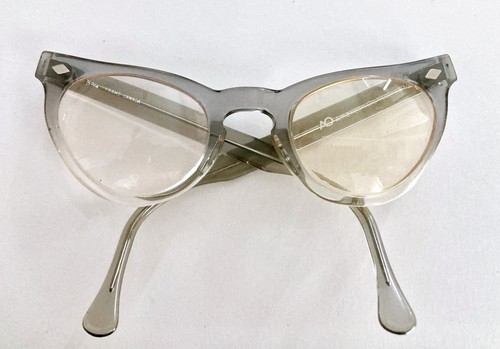 American optical vintage cat - american,