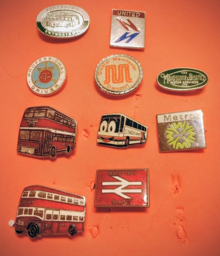 Mixed bus uniform badges - 10, x