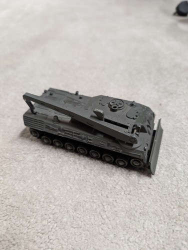 Dinky toys leopard - leopard, tank