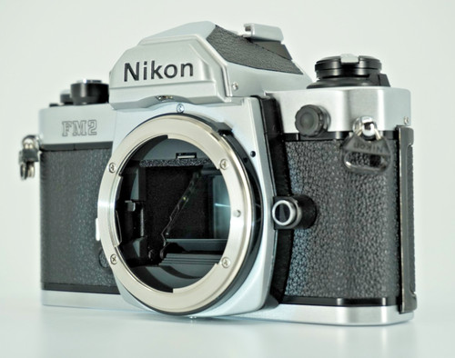 Top mint nikon new fm2 - ],