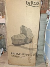 Britax Affinity Carrycot In Black & Grey With Rain Cover & Mattress