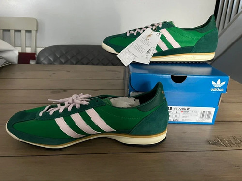 Adidas size 9 uk - adidas, sl