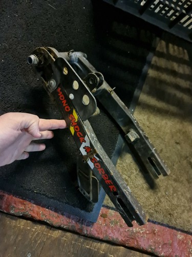 Malaguti grizzly swing arm - 10,
