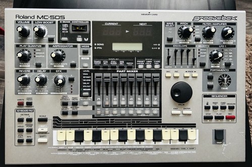 Roland 505 groovebox rhythm - roland,