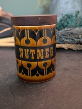 Hornsea Pottery Bronte Nutmeg Spice Jar with Original Wooden Lid Vintage 1960s
