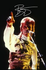 DAVID BOWIE Signed Autograph