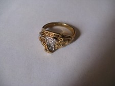 9ct Gold CZ Saddle Ring 7.8g Size W