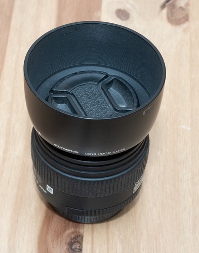 Olympus 50mm 2 macro - f4/3,