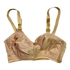 Vintage Cameo Coutures 34H