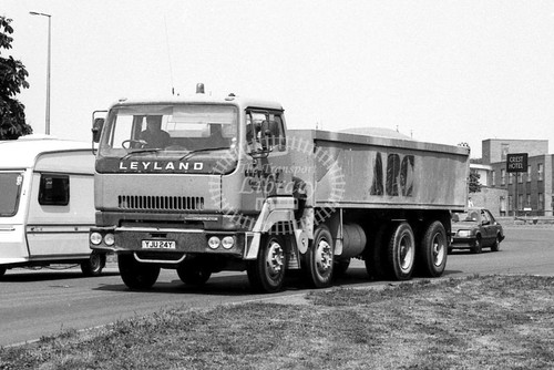 Photo amey roadstone leyland - roadstone,