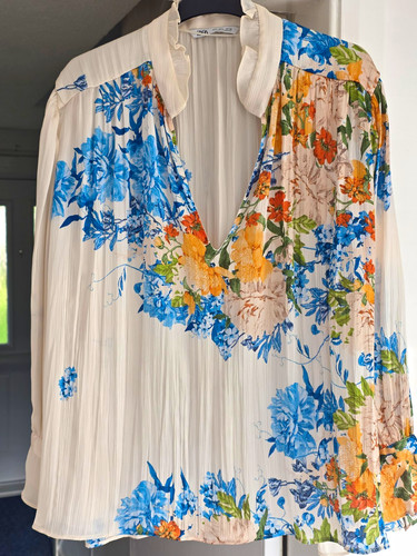 Zara ivory floral pleated - zara,