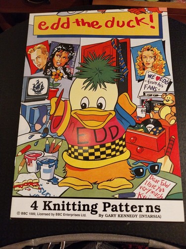 Edd the duck knitting - the, 4