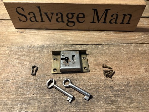 Antique brass cut lock two - antique,