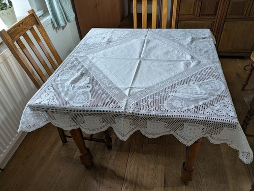Art deco white cotton tea - art,