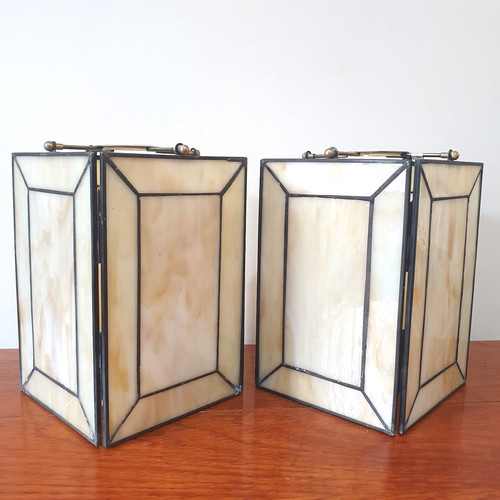 Pair cream tiffany style slag - style,